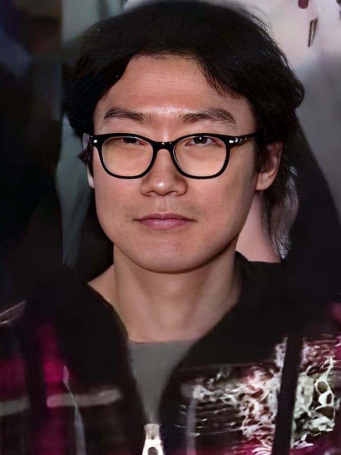 Hwang Dong-hyuk